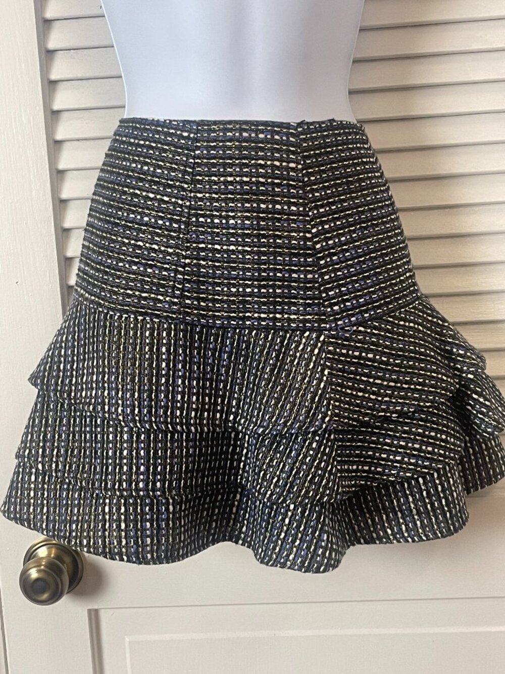 BCBGeneration Bouclé Tweed Tiered Mini Skirt Old Money Preppy Size 6
